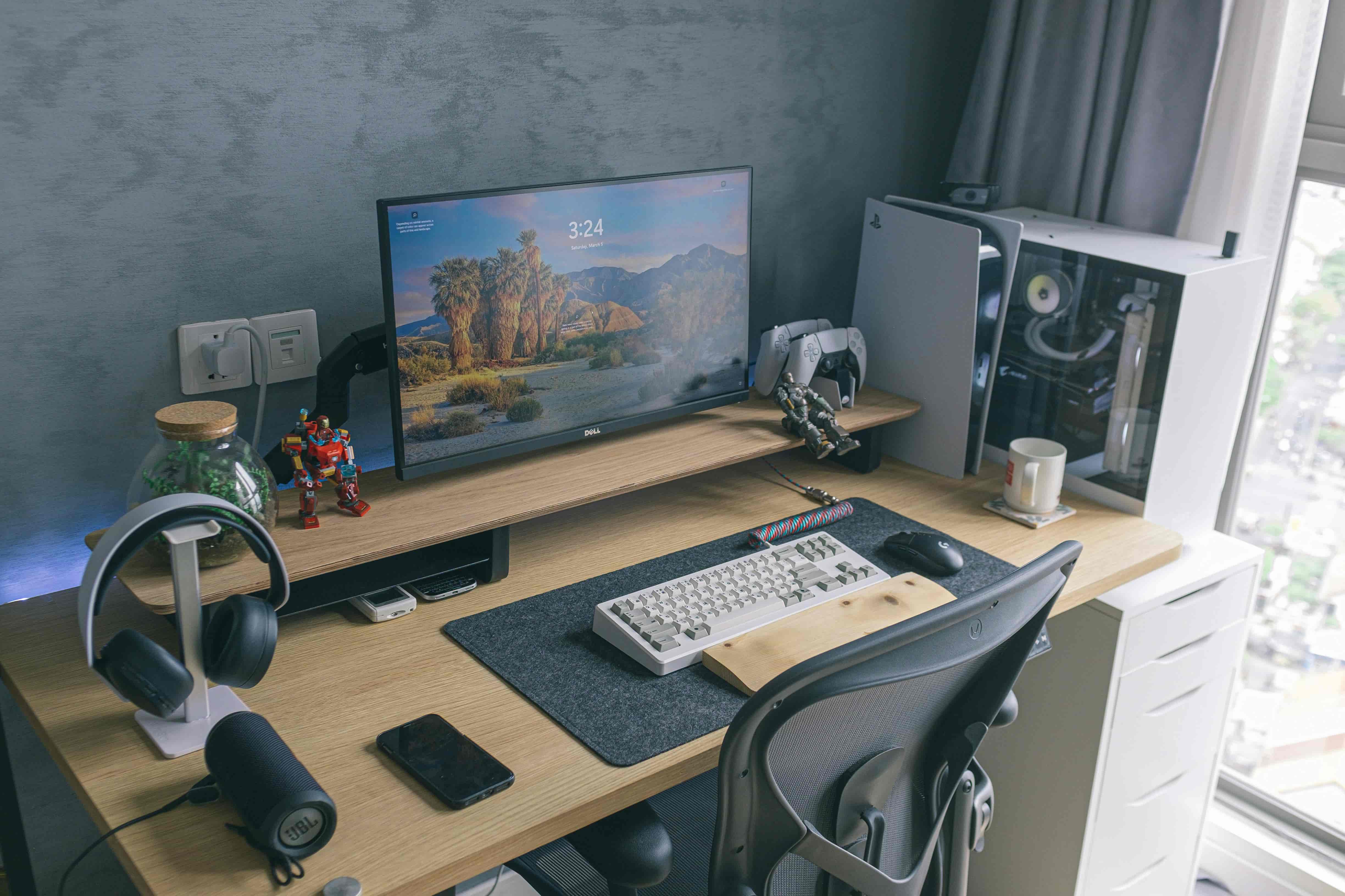 Gaming Setup 8